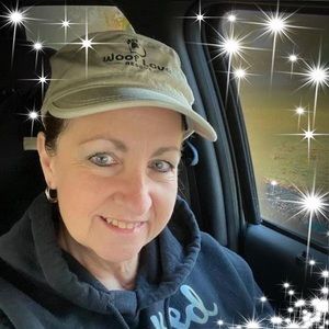 Meet your Posher, Diane